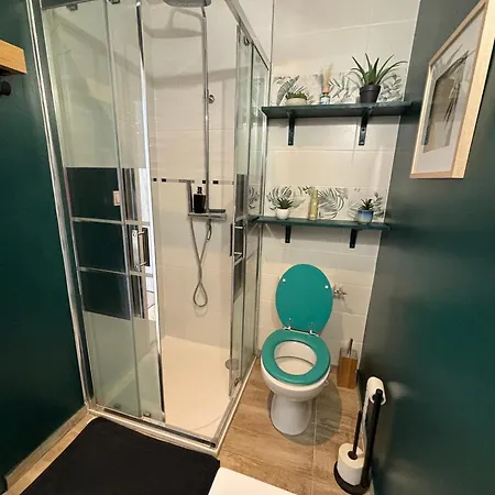 Jungle - 2p A 4p -henriville Apartment